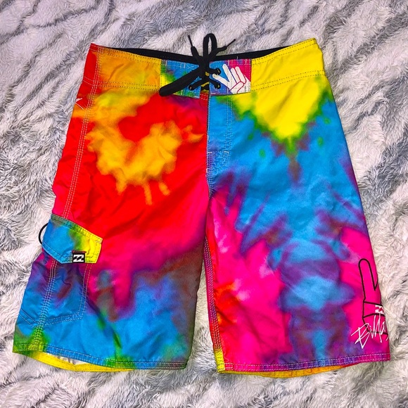 BILLABONG TIE DYE BOARD SHORTS - Picture 1 of 3